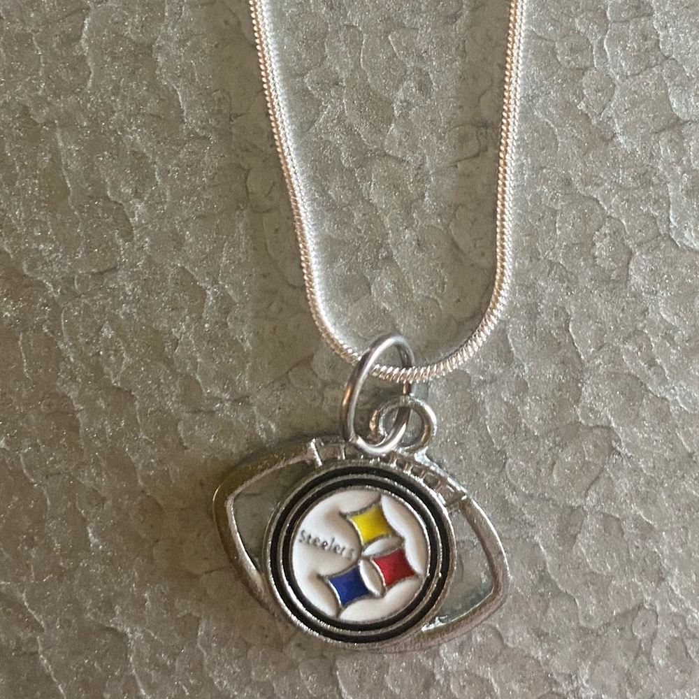 Pittsburgh Steelers Necklace NWT